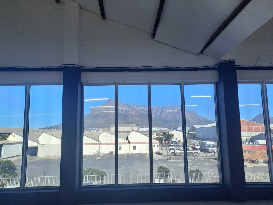 To Let commercial Property for Rent in Paarden Eiland Western Cape